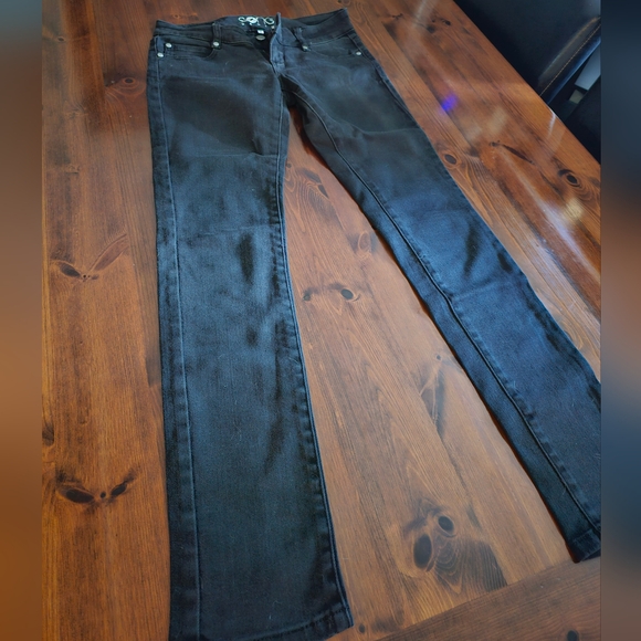 Song denim jeans. Black. Size 25. - Picture 1 of 4